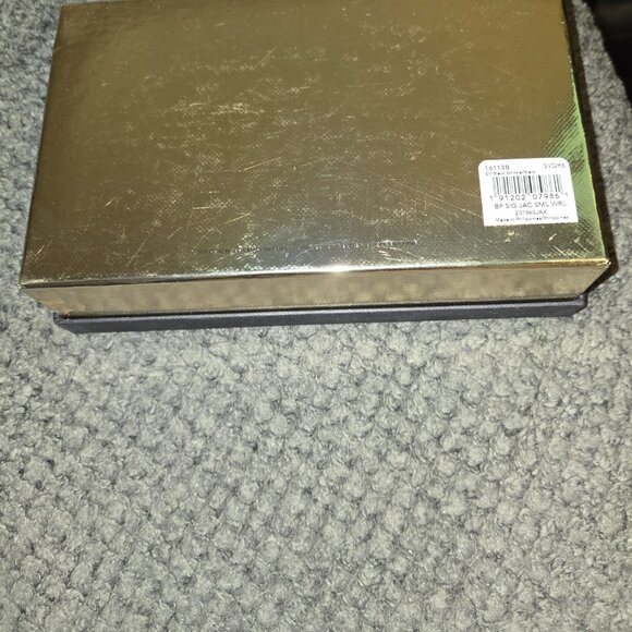 Coach wristlet - Picture 4 of 5